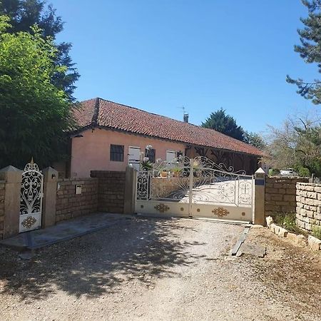 Villa Dependance Pour 1 A 4 Pers Au Calme Dans Propriete Marboz Exterior foto